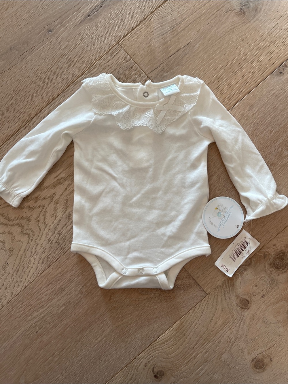 Edgehill Collection Lace Collar Long-Sleeve One-Piece Bodysuit - Cream